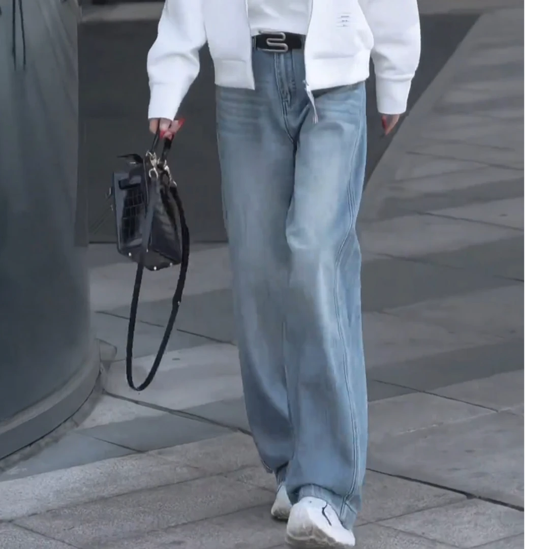 梨形显瘦2025秋季时尚高腰拼接设计弯刀裤宽松高档直筒百搭牛仔裤