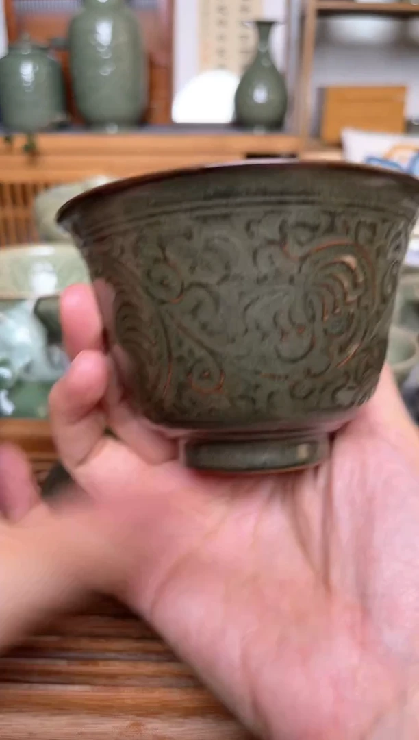 其他纯手工茶叶末釉菊纹三才盖碗