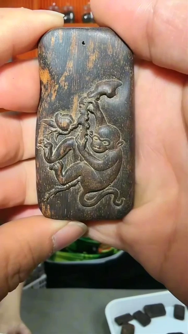 沉香吊坠199号生肖猴多样性发一