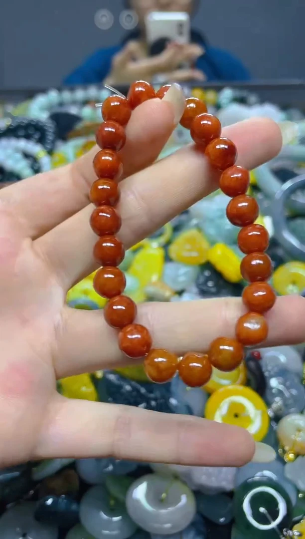 颈饰未镶嵌翡翠7MM/ J /翡翠A货，一件也是批发价