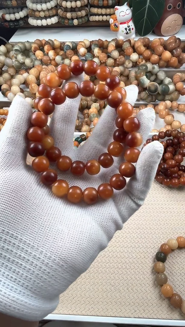 【闪购商品】菩提根/象牙果吊坠d657卡12