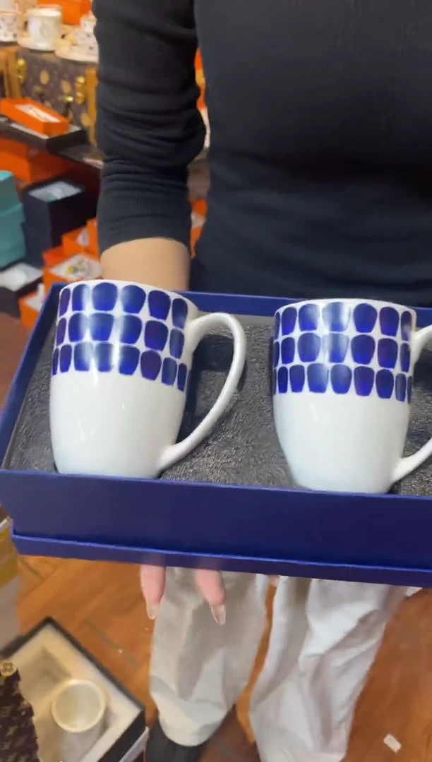 杯鸿辉家品牌瓷器，京东包邮！