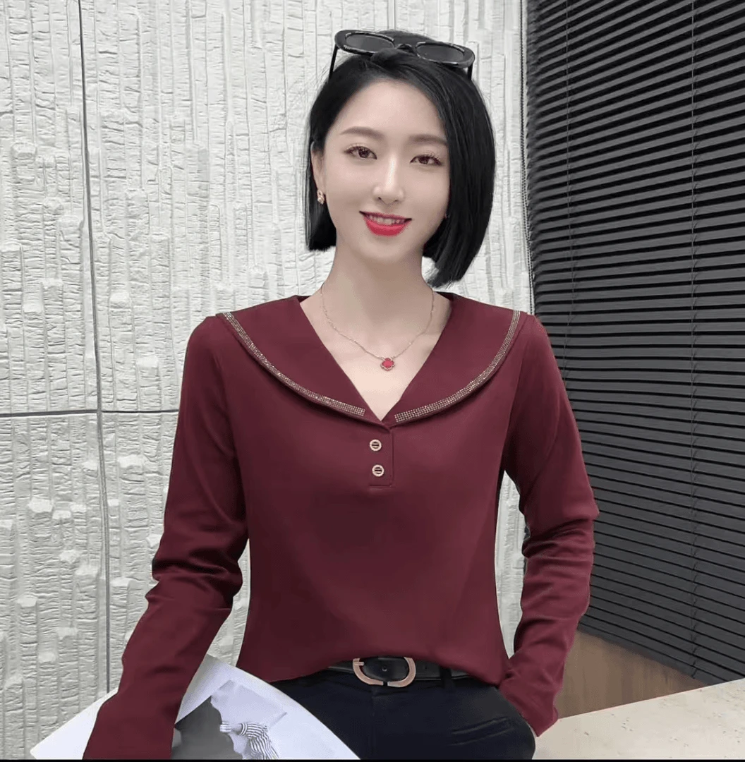 秋季新款时尚妈妈修身烫钻娃娃领长袖打底减龄显瘦百搭上衣