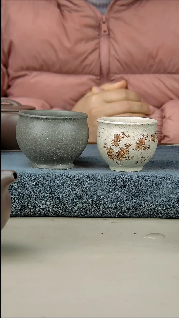 茶壶紫砂青段杯子白玉段杯子各一个