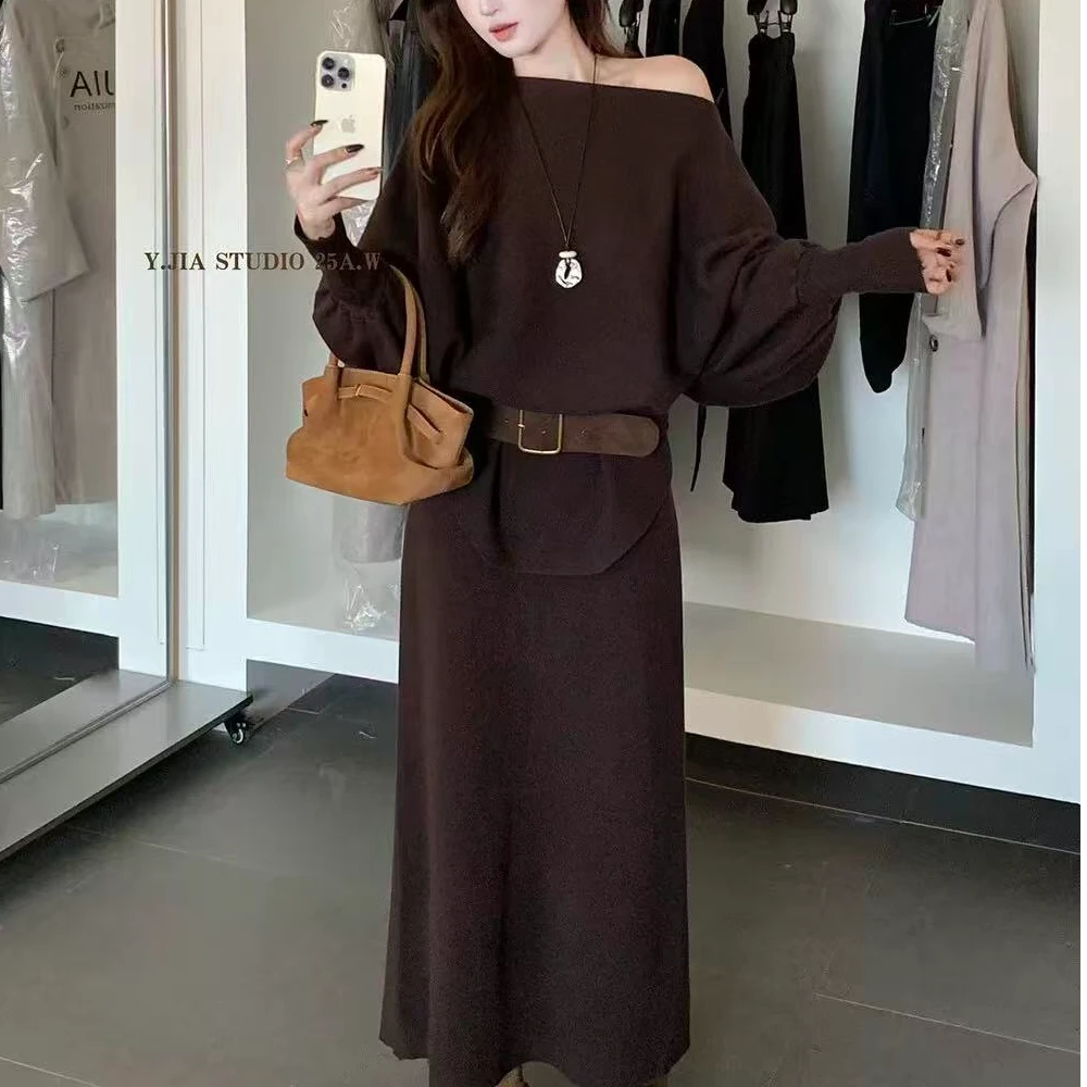 mulisha/穆丽莎复古气质蝙蝠袖一字领显瘦针织衫+半身裙两件套女