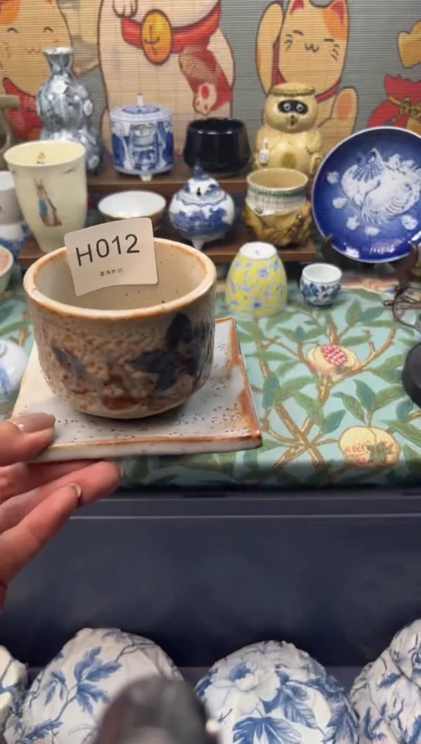 瓷片L****卿     H012