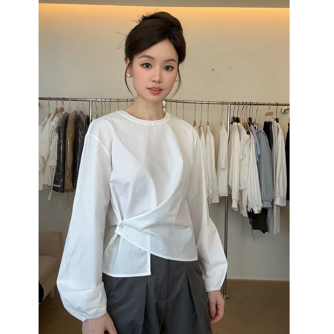 简约纯色圆领长袖衬衫女秋季新款韩版设计感斜扣宽松上衣