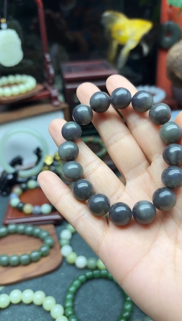 未镶嵌手链和田玉12MM  烟紫