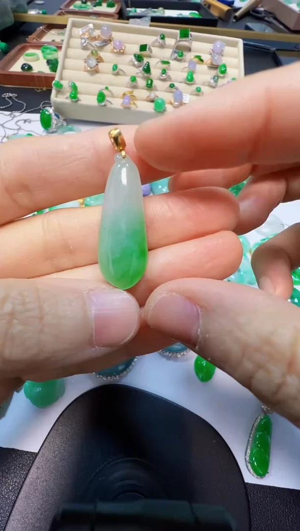 吊坠(不含链)未镶嵌翡翠168