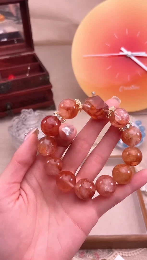 【闪购商品】水晶手链未镶嵌多样性发货发其一颜色微差