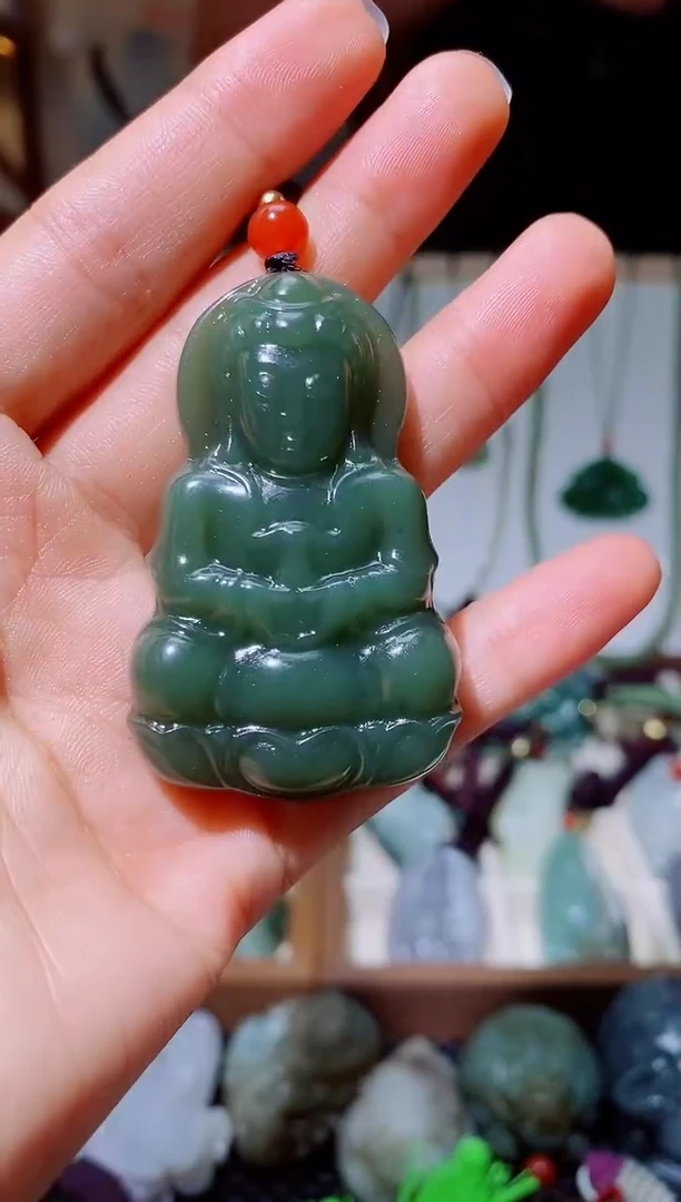 未镶嵌和田玉挂件1