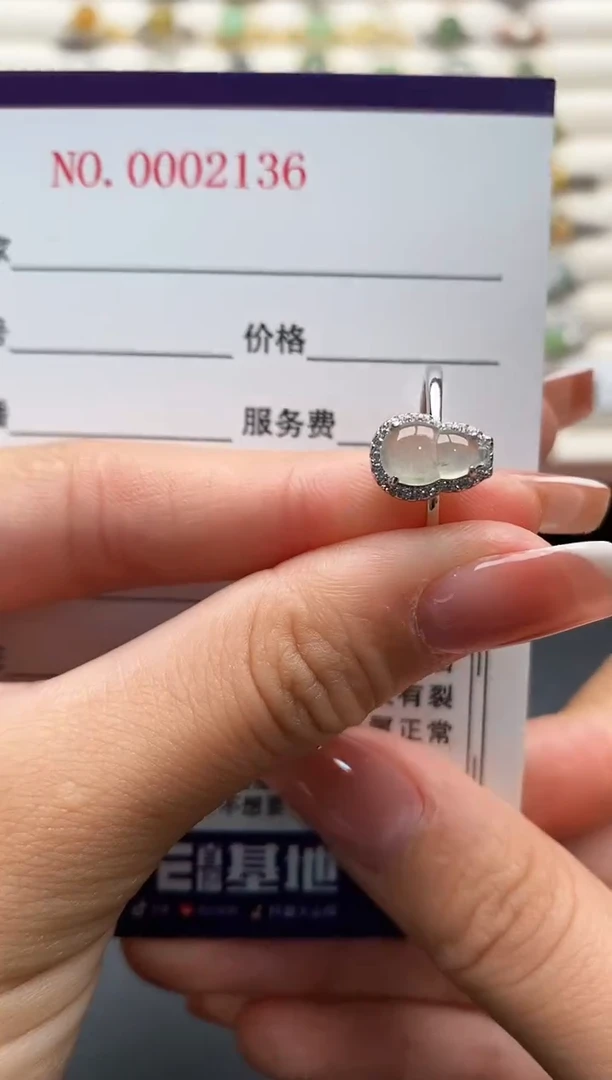 银S925镶嵌戒指翡翠111111+4