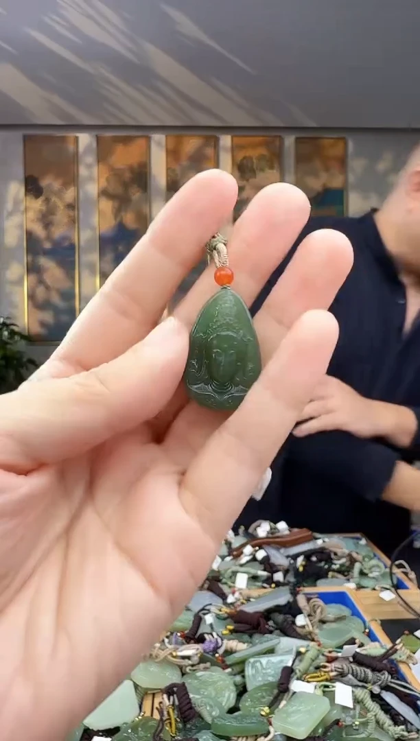 未镶嵌和田玉挂件拍一发一