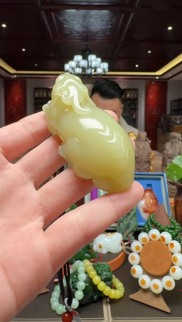 未镶嵌和田玉挂件hk