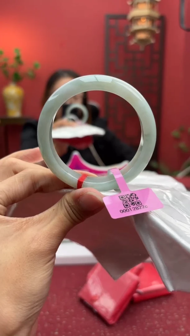 未镶嵌手镯翡翠翡翠手镯18