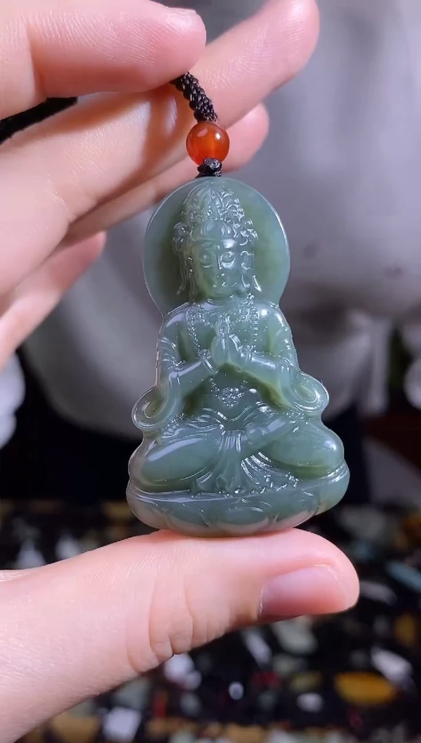 颈饰未镶嵌和田玉1