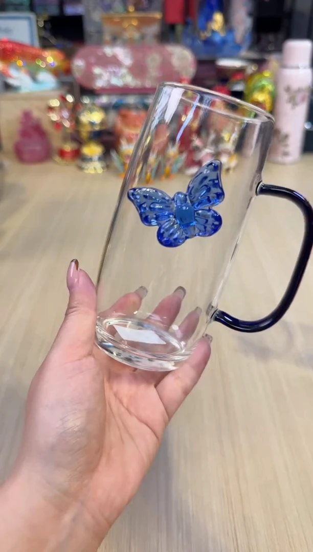 24蓝色蝴蝶蓝色把手马克杯