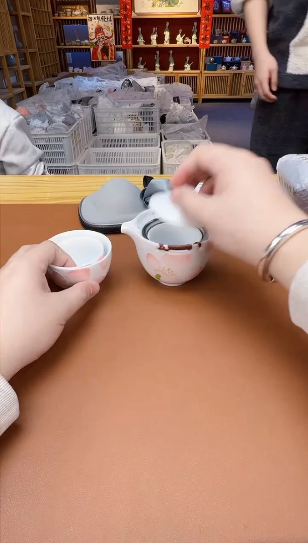 【闪购商品】瓷片瓷制品S11111111111