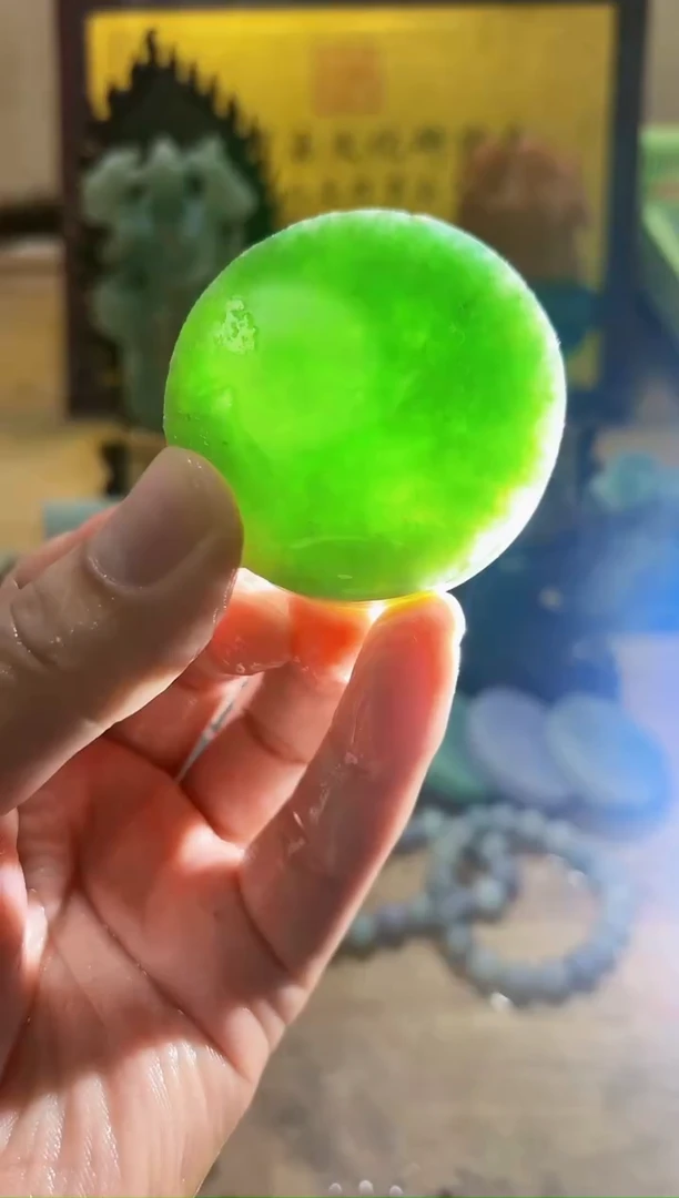 未镶嵌挂件翡翠A货常星6618