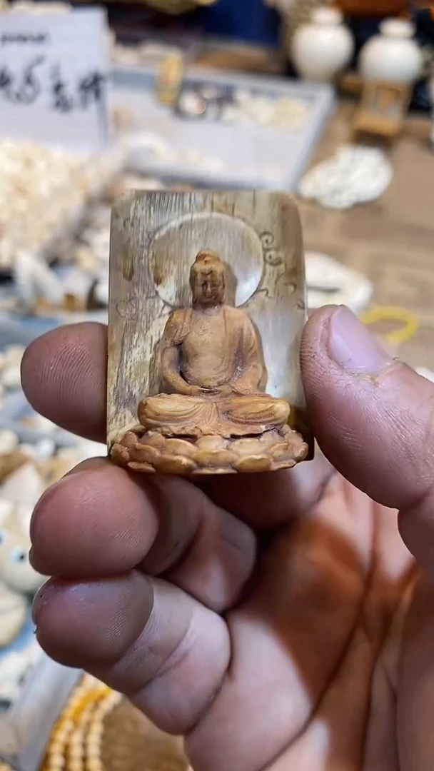 泥塑小*川小把玩件摆件