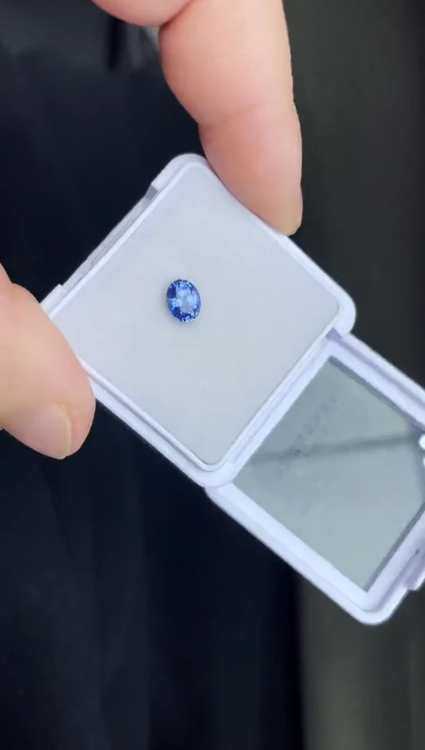 未镶嵌裸石定制蓝宝石1.01ct