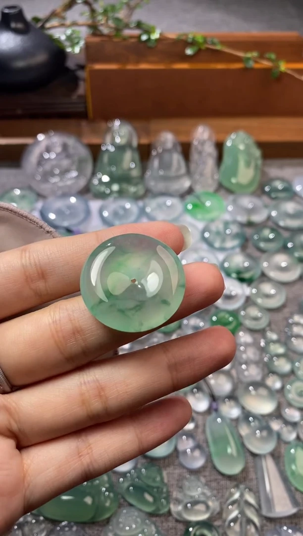 吊坠(不含链)未镶嵌翡翠扣子