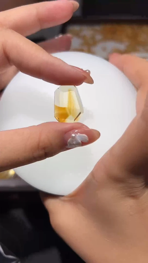 吊坠(不含链)未镶嵌黄晶凤凰单丛