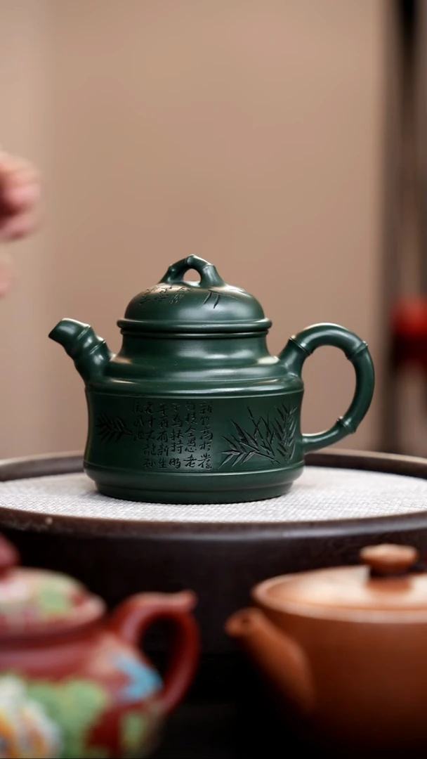 茶壶紫砂民国绿竹鼎刻竹