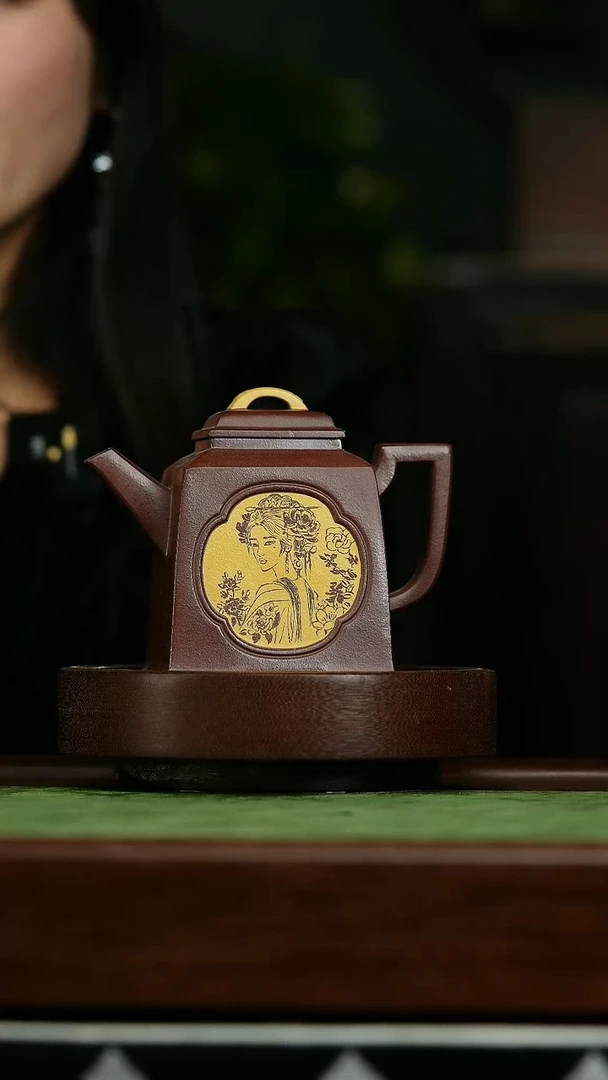 茶壶紫砂g55方器石红*戴静波