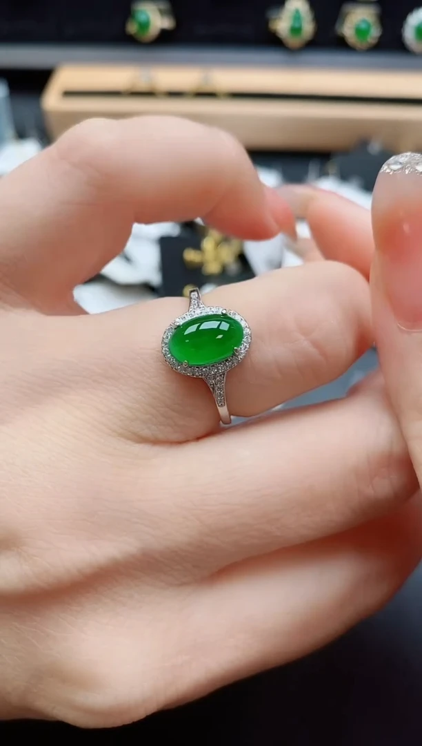 银S925镶嵌戒指翡翠1