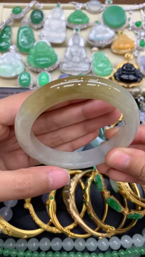 【闪购商品】翡翠手镯未镶嵌130-中国好珍宝