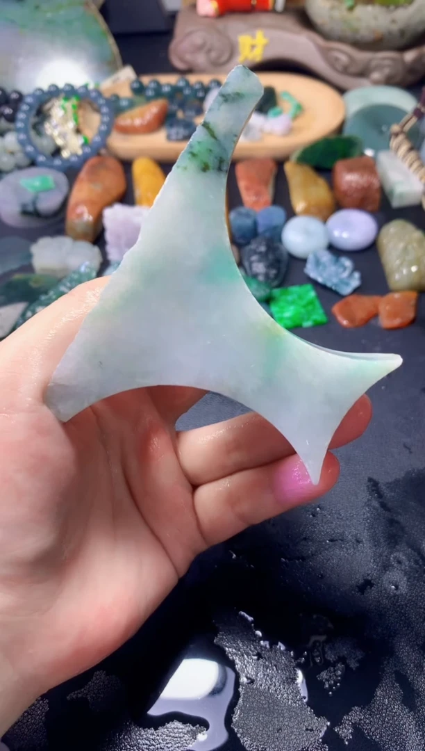 翡翠未镶嵌颈饰037天然翡翠