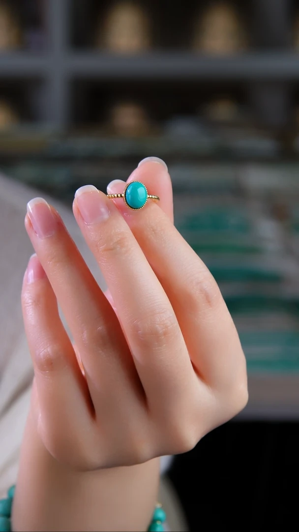 18K金镶嵌绿松石戒指1