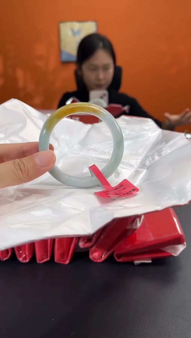 未镶嵌手镯翡翠2    5051