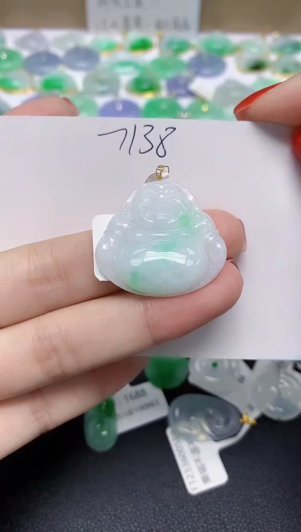 颈饰18K金镶嵌翡翠天然缅甸翡翠A货翡翠百元以上9元证书费自理