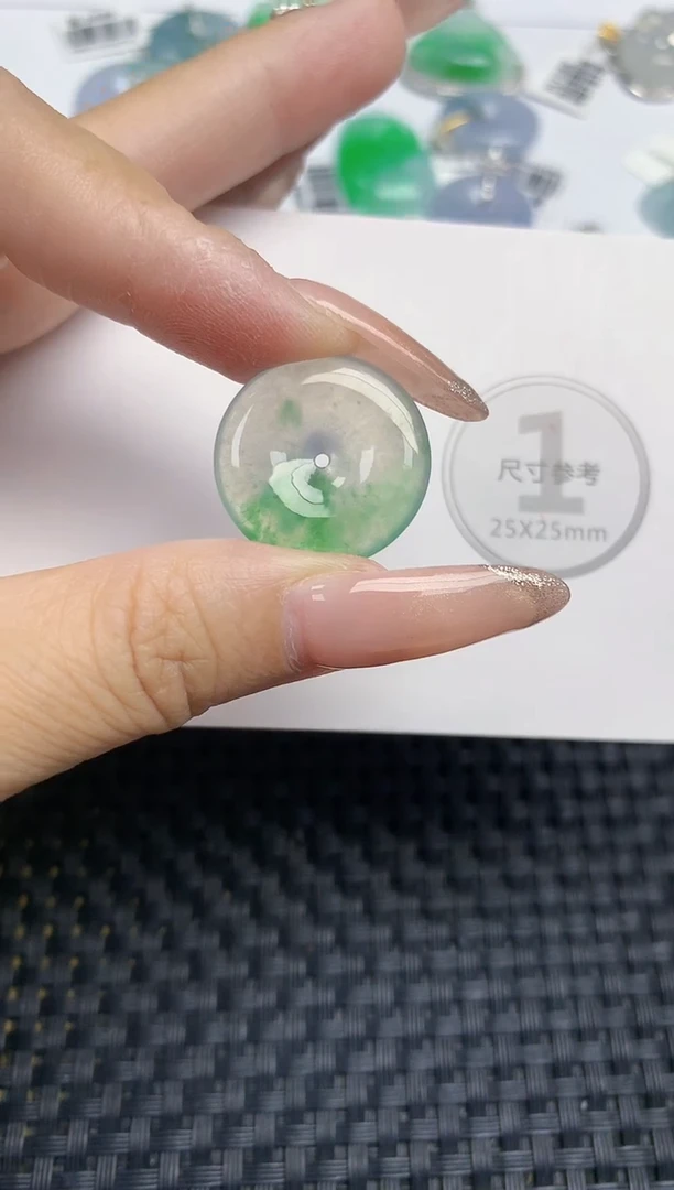 颈饰未镶嵌翡翠天然缅甸A货翡翠百元以上9元证书费自理