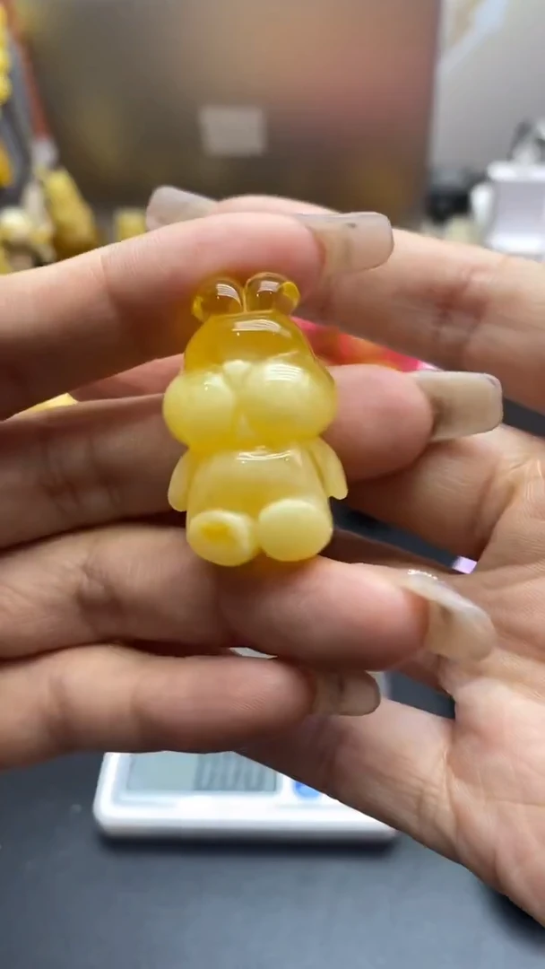 未镶嵌琥珀珠宝奇石823