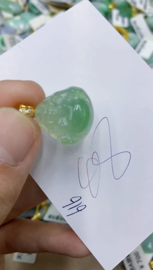 颈饰未镶嵌翡翠11111111111