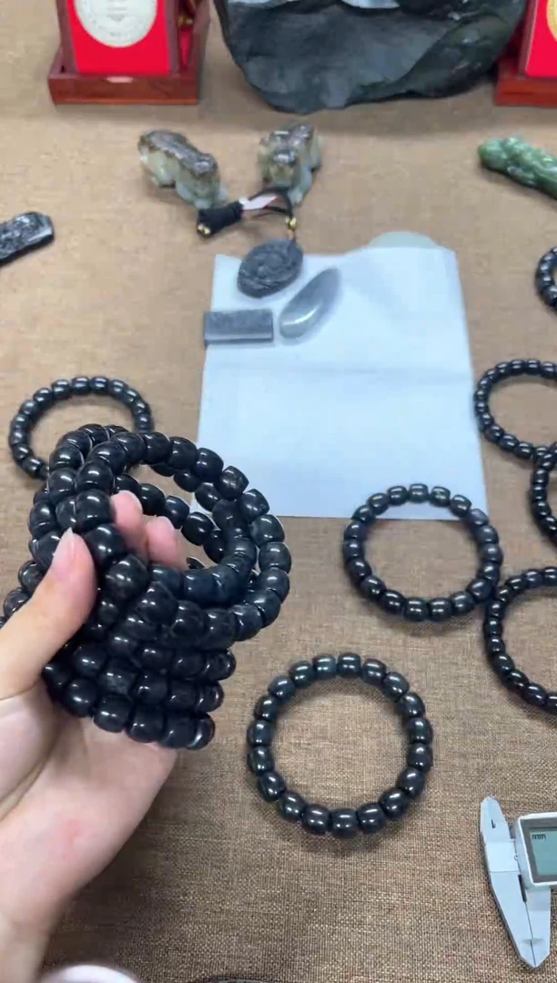 和田玉未镶嵌颈饰多样性发货拍一发一12青花