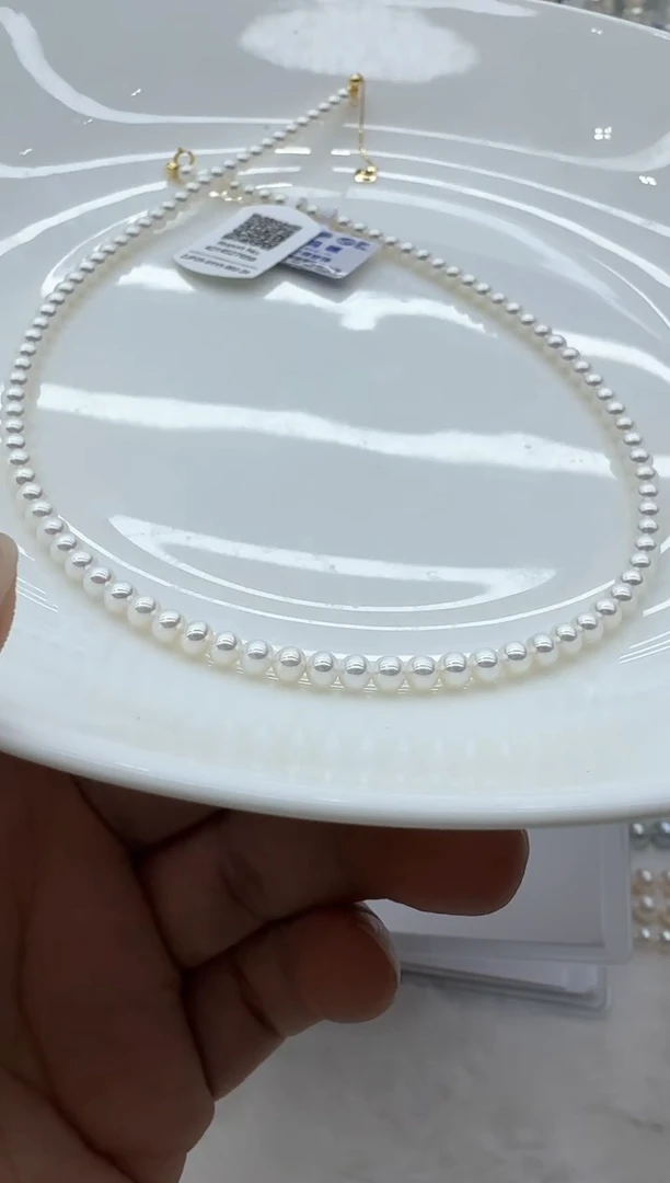 【闪购商品】淡水珍珠颈饰18K金镶嵌吉尔德