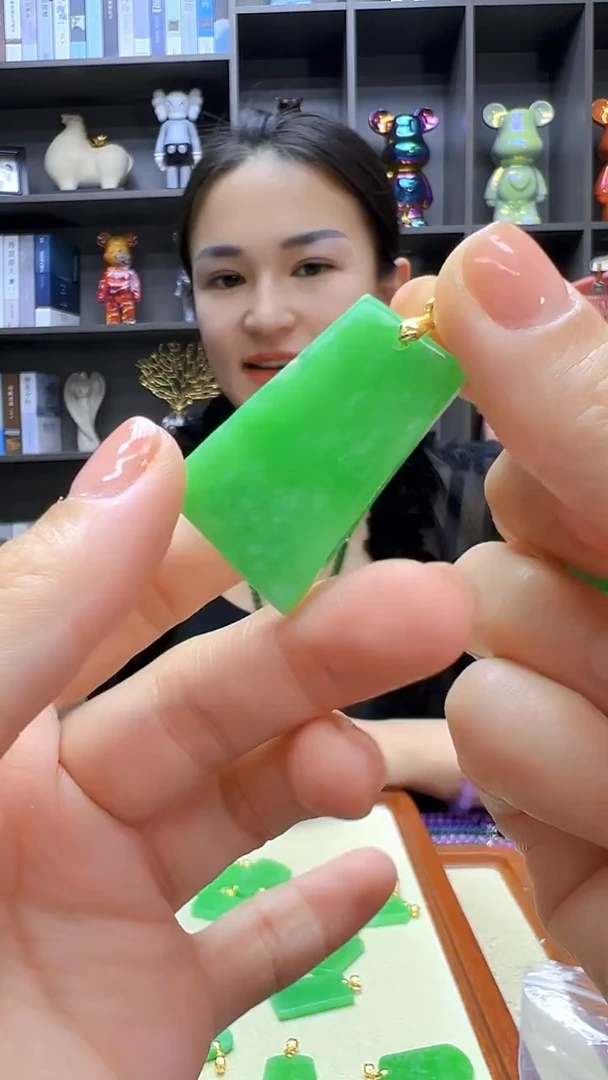 翡翠14K金镶嵌颈饰丹丹diy劲饰