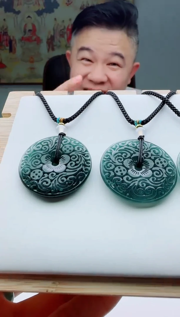 颈饰未镶嵌翡翠多样性发其一