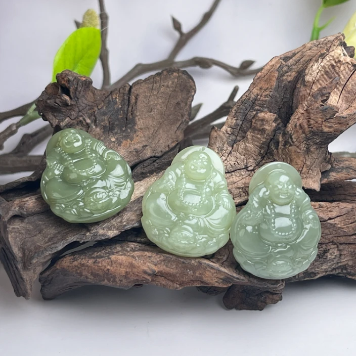 菲菲珠宝好*和田玉立体佛公吊坠约35*25mm*多样性发一