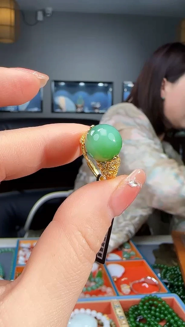 银S925镶嵌戒指和田玉1