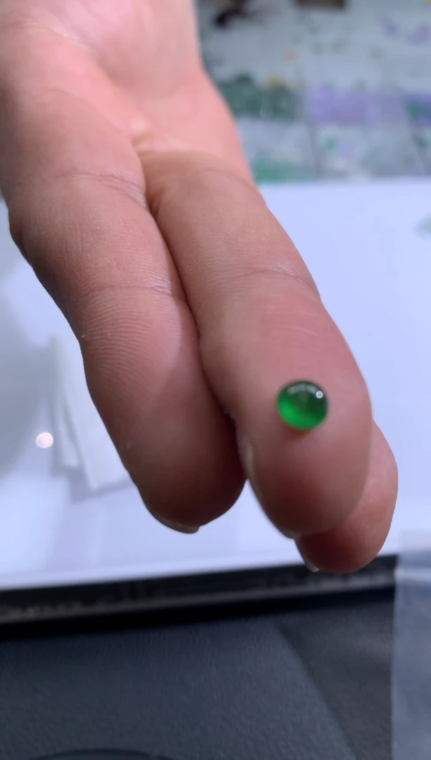 【闪购商品】定制翡翠未镶嵌翡翠
