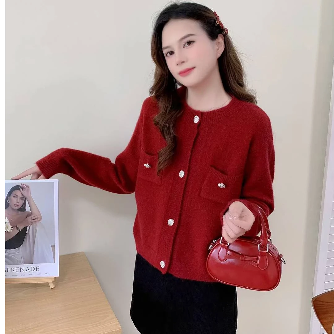 毛针织开衫女秋季新款2025宽松韩版时尚圆领短款红色女士毛衣外套