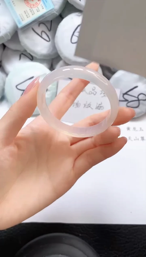 石英质玉手镯未镶嵌D16-53