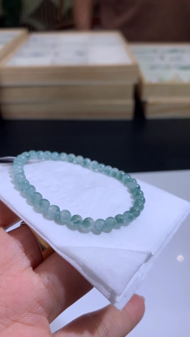 未镶嵌定制翡翠远翡翠