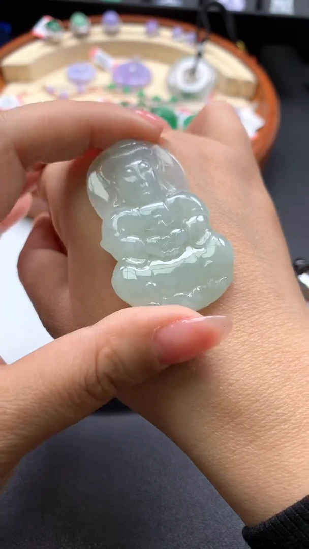 【闪购商品】翡翠吊坠(不含链)未镶嵌天然A货翡翠