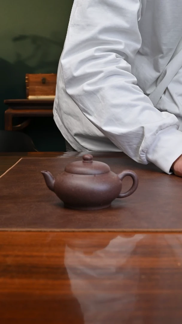 【闪购商品】紫砂茶壶蟹壳青蕴瓢150cc